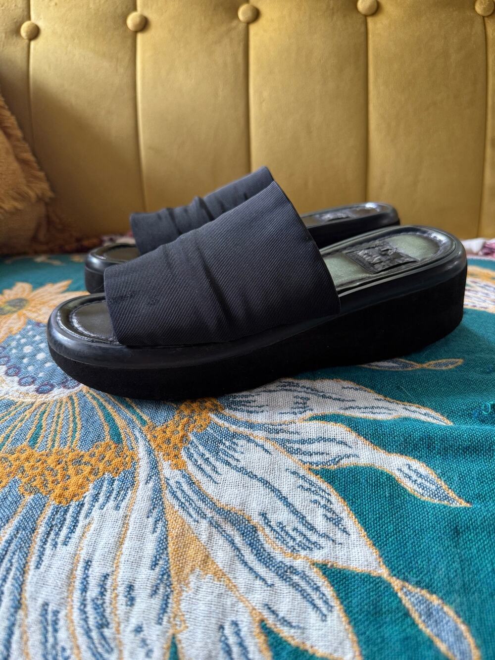VTG 90s Y2K Chunky Black Platform Slinky Ribbed Stretch Wedges Slides Sz 7